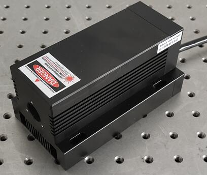 1060nm激光器